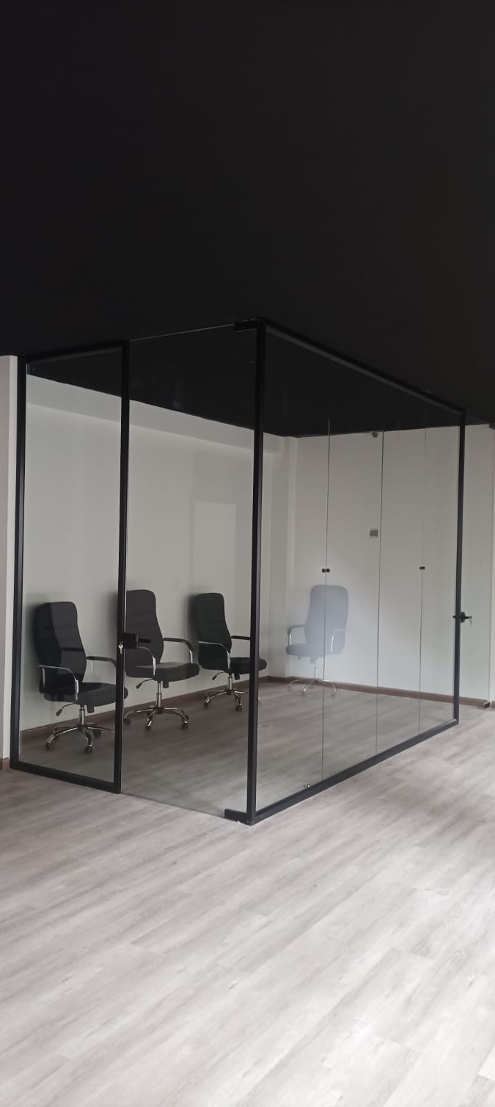 oficinas en vidrio23